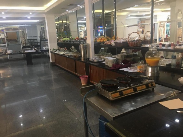 Platinum Hotel image 10