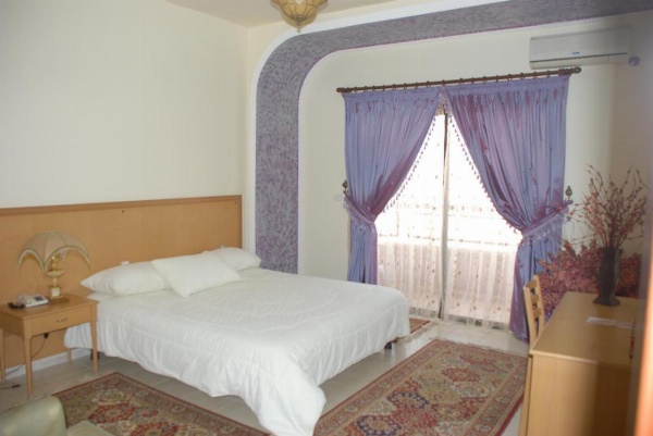 Platinum Hotel image 12