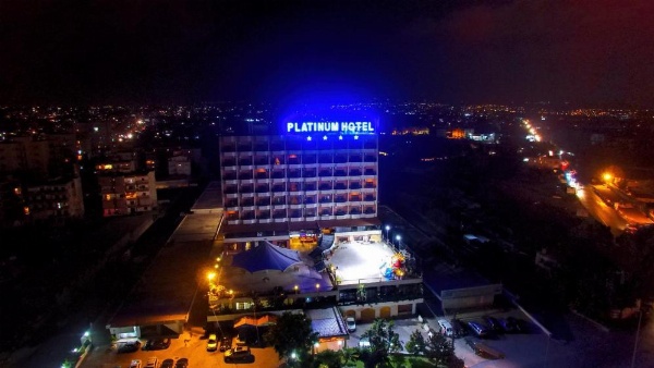 Platinum Hotel image 13