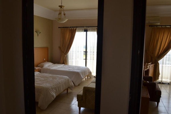 Platinum Hotel image 18