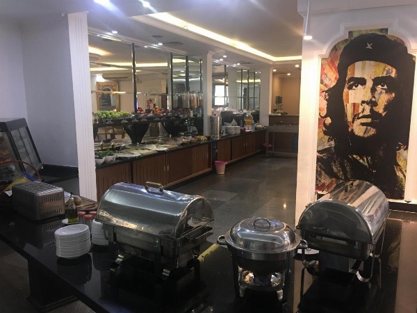 Platinum Hotel image 6